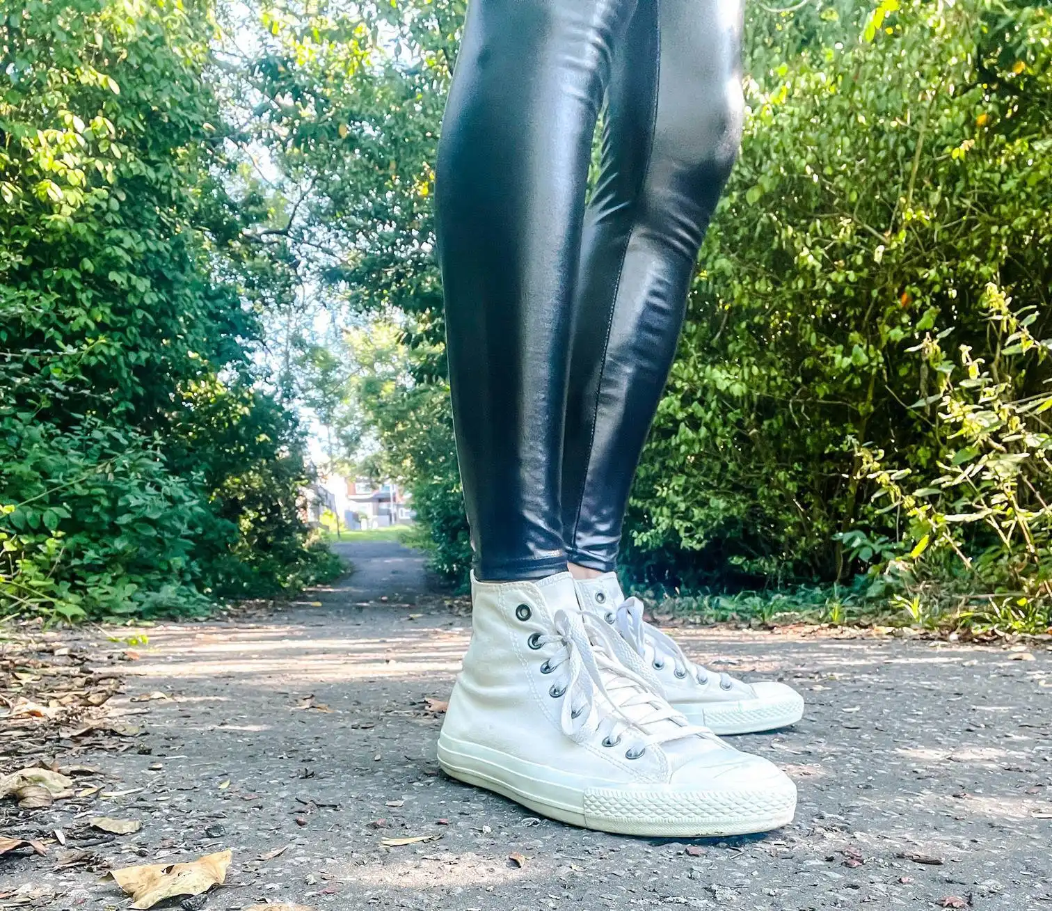 Casual Street Style Inspiration with Oversized Hoodie and Leather Leggings